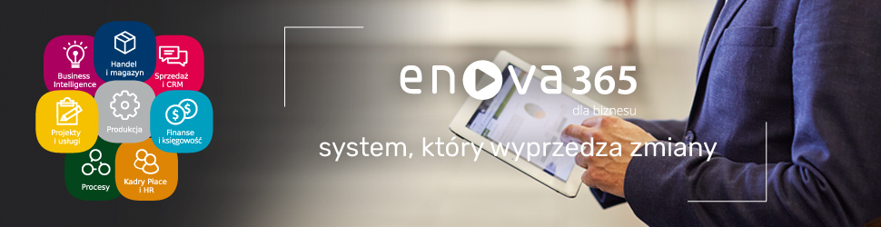 enova365 baner system który wyprzedza zmiany mężczyzna pracuje na tablecie